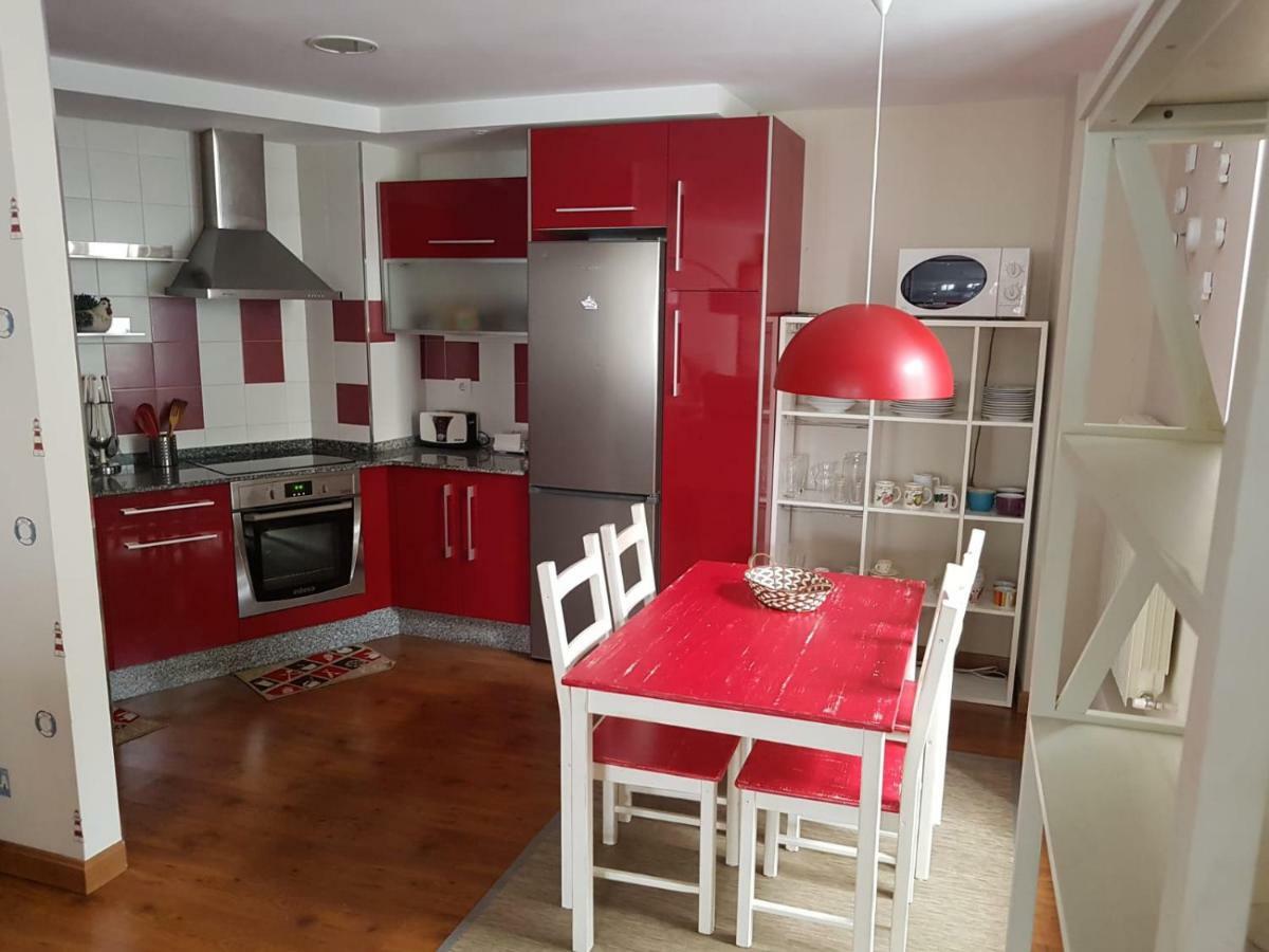 Apartamento Cine Colon Ribadeo Eksteriør billede