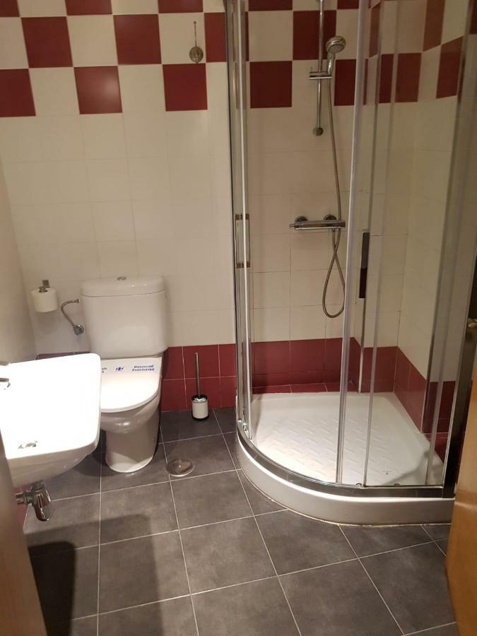 Apartamento Cine Colon Ribadeo Eksteriør billede