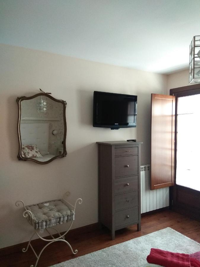 Apartamento Cine Colon Ribadeo Eksteriør billede