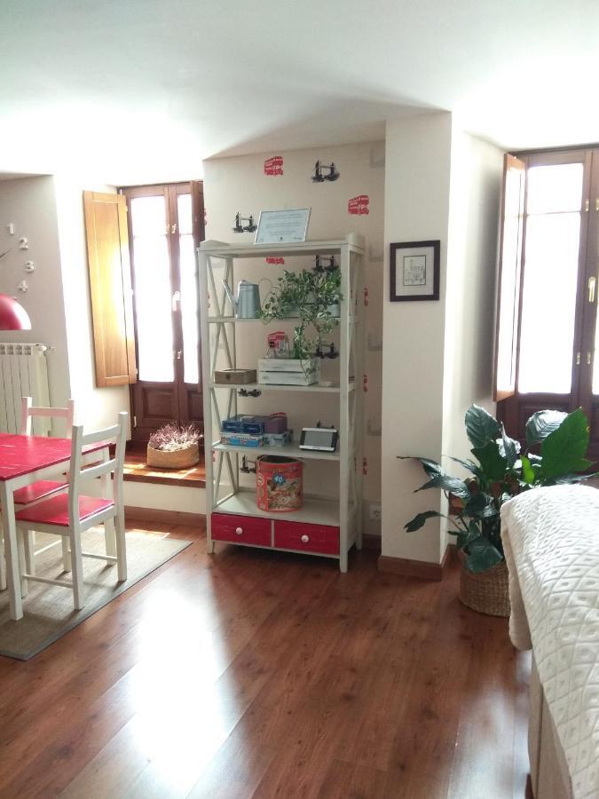 Apartamento Cine Colon Ribadeo Eksteriør billede