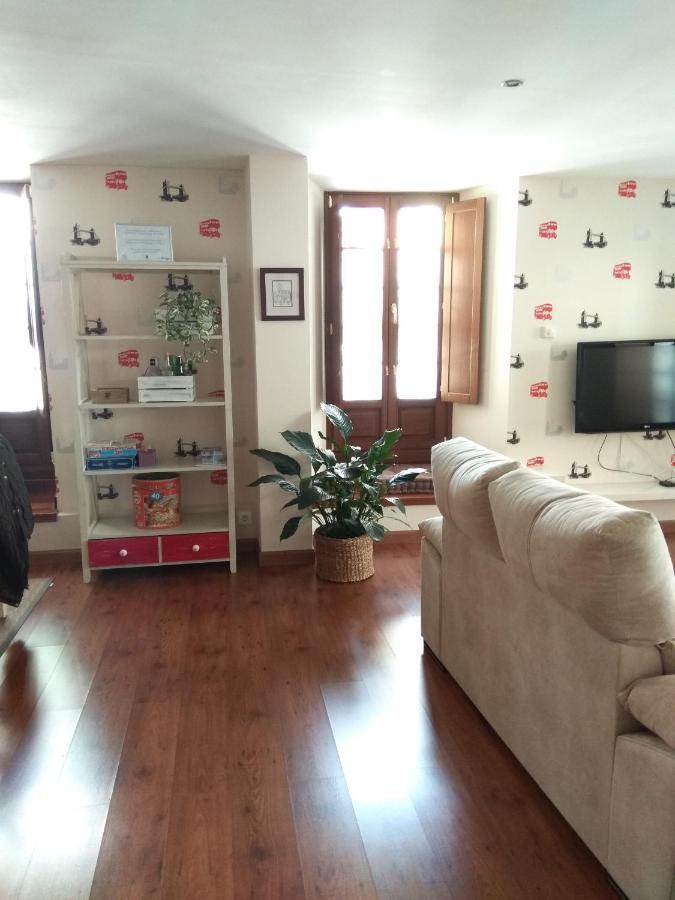 Apartamento Cine Colon Ribadeo Eksteriør billede