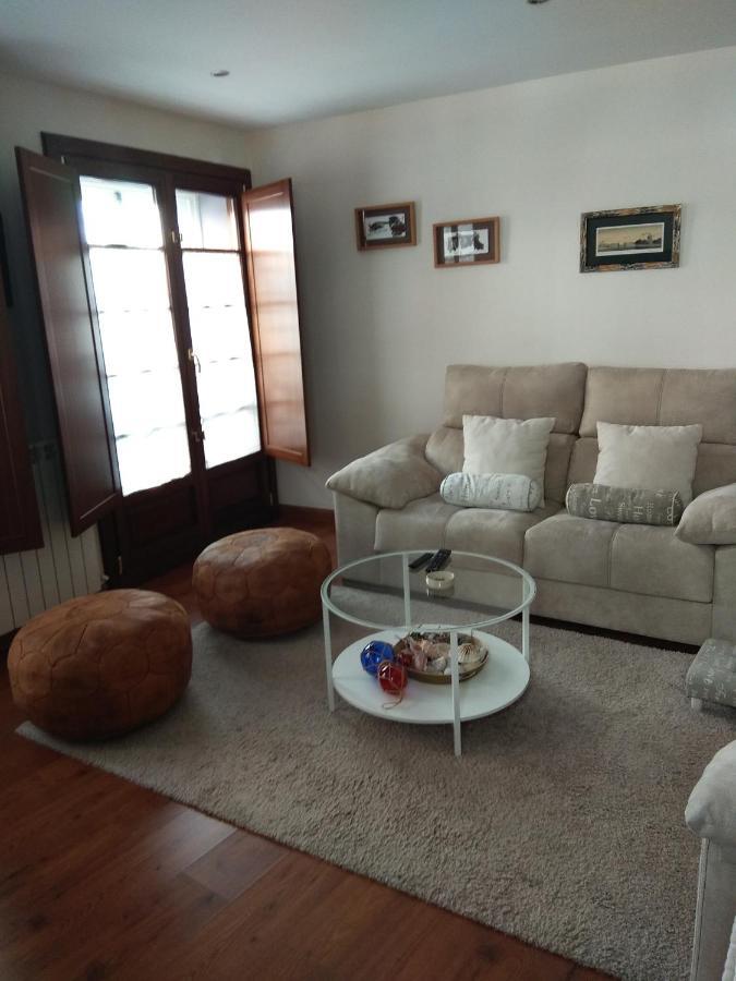 Apartamento Cine Colon Ribadeo Eksteriør billede